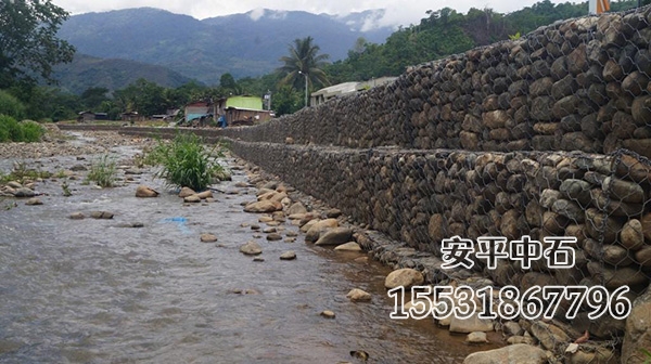 固濱籠護(hù)岸.jpg 固濱籠護(hù)岸.jpg