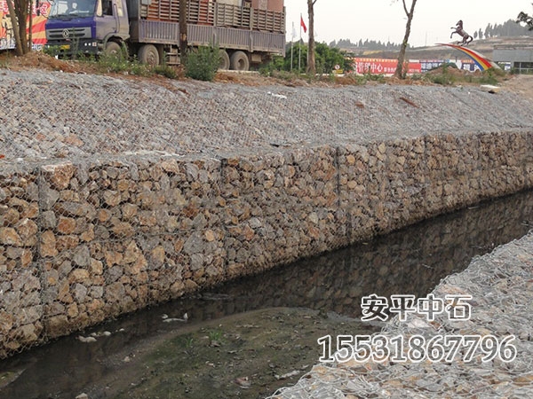 生態固濱籠.jpg 生態固濱籠.jpg