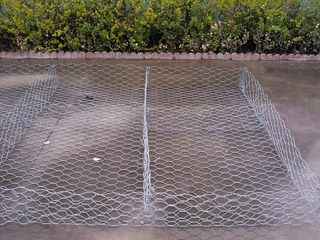 鉛絲石籠護(hù)墊 鉛絲石籠護(hù)墊